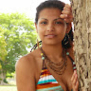 Meet your Posher, Stefany